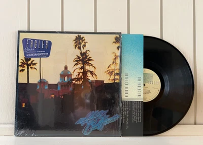 Hotel California LP First US Pressing VG/VG+ Foto 1 de 2