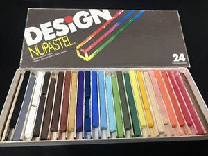 Design Nupastel Firm Pastel Colorsticks 24 Colors Vintage - Picture 1 of 7