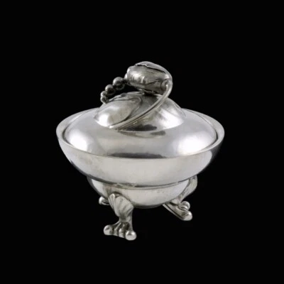 Georg Jensen. Sterling Silver Sugar Bowl #100A / #2D - Blossom / Magnolia. - Image 1 of 4
