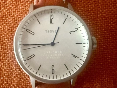 Reloj Tsovet SVT-CN38 38MM para hombre apenas usado con batería nueva Foto 1 de 4