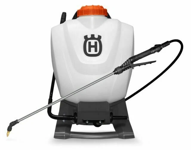 Husqvarna 4-Gallon Manual Backpack Sprayer