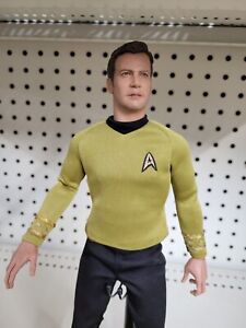 QMX Quantum Mechanix Captain Kirk