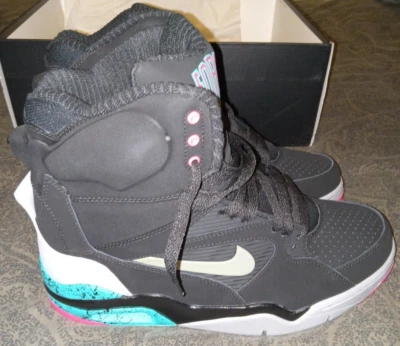 Nike Air Command Force Spurs Size 10 - Image 1 of 4