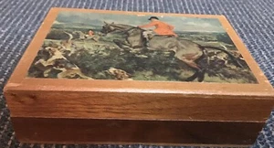Caja de baratijas de madera Fox Hunt caza - Imagen 1 de 9