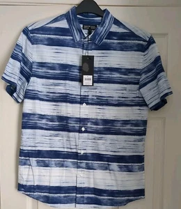 Lovely Sandstone Mens Short Sleeve Shirt Blue / White - Small - Picture 1 of 6
