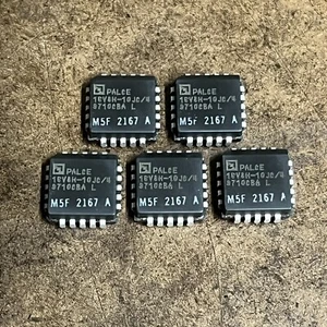 (5 Pieces) AMD PALCE16V8H-10JC/4 / PALCE16V8 PLCC20 CMOS PLD - Picture 1 of 1