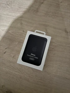 🟢 Apple iPhone FineWoven Evergreen Wallet MagSafe iPhone 15 14 13 12 Pro Max - Photo 1 sur 3