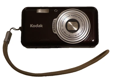Kodak EasyShare V1003 Digital Camera 10.0MP - Works W/ charger cord - Image 1 of 4