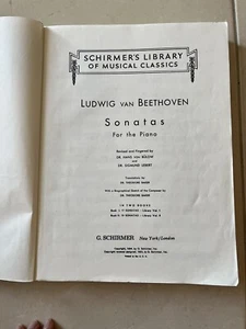 Beethoven Sonatas for the Piano: Book 2 (Schirmer's Library of Musical Classics) - Picture 1 of 12