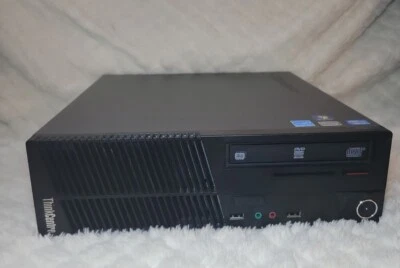 Lenovo ThinkCentre M72e Intel Core i3 Windows 7 - FALTA CABLE DE ALIMENTACIÓN  Foto 1 de 4