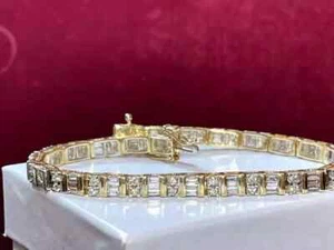 8 Ct Baguette Cut Simulated Diamond Tennis Bracelet 14K Yellow Gold Plated - Picture 1 of 5