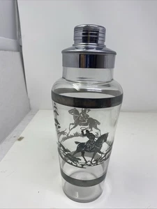 Shaker da cocktail anni '30 in argento sterling overlay scena di caccia - Foto 1 di 10
