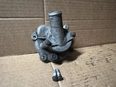 Juego de cubierta y salida de bomba de agua para motor Honda GL1100 81 GL1100i OEM -96 Foto 1 de 4