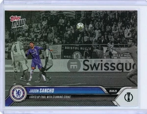 2025 Topps Now UECL Jadon Sancho ilumina final con impresionante golpe negro/10 - Imagen 1 de 2