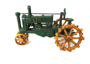 John Deere Metal Tractor Toy Metal Green Model - Picture 1 of 5