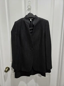 Ellen Tracy Petite 12 Black textured skirt suit - Picture 1 of 18
