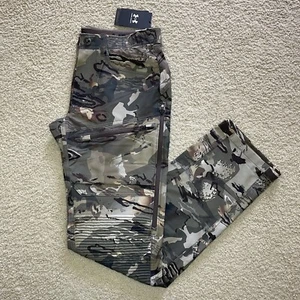 Under Armour Ridge Reaper Raider Camo Hunting Pants 1365609-994 Men’s Size 44/30 - Picture 1 of 3