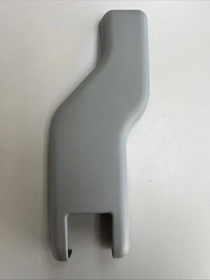 2003-06 Chevy GMC Yukon Assento Traseiro de Passageiro Capa de Pista Cinza 15161157 - Imagem 1 de 3