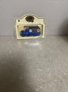 Lledo Chevron Commemorative Roof Coating 1939 Flat Bed Truck Die-Cast England - Picture 1 of 3