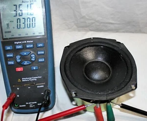 5.25" Mid Bass, 8 Ohm 254-3406 752TM MM-2.5 Mid Bass Speakers 70 Watt RMS - Picture 1 of 6