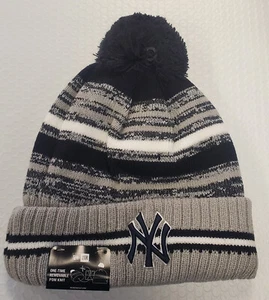 New York Yankees New Era Sport Cuffed Knit Stocking Cap - MLB - Picture 1 of 3