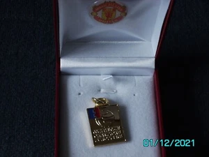 MANCHESTER UNITED 1968 EUROPEAN CUP WINNERS MEDAL - C/W RED BOX & CREST. - Picture 1 of 1