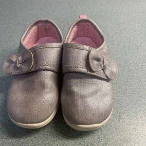 Carter's Toddler Girl Silver Slip On Sneakers  Turbo (Size 5) - Picture 1 of 9