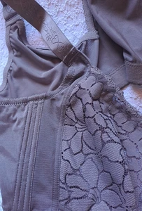 BH mit Vorderverschluss Übergröße 48 /110 - Bild 1 von 4