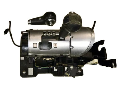 Palanca de cambios de piso de transmisión automática Mitsubishi Eclipse 2006-2012 OEM Foto 1 de 4