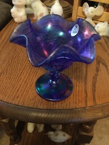 Fenton 2003 Musuem Collection Blue Daisy Comport - Picture 1 of 5