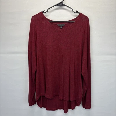 Well worn XL Sweater Long Sleeve High Low V Neck Red Black  Knitted Top Women’s - Image 1 of 4