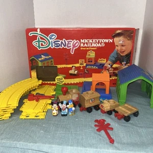 1988 Disney Mickeytown Railroad Wind Up Toy Train Set Mattel - Picture 1 of 5