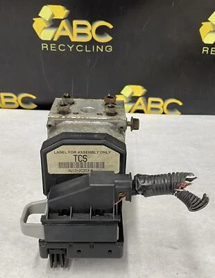 2006-2008 Lincoln Town Car ABS Anti-lock Brake Pump Assembly OEM 06-08 - Image 1 of 4