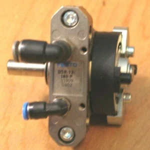 ACTUADOR GIRATORIO FESTO DSR-12-180-P (11909) 0-180 GRADOS EJE 8 MM P5885 - Imagen 1 de 5