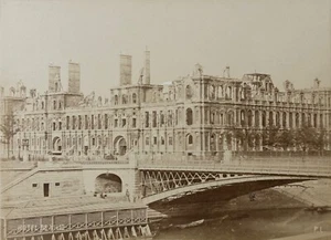 Hotel de Ville, Ruines de la Commune de Paris Paul LOUBERE c.1871 - Picture 1 of 2
