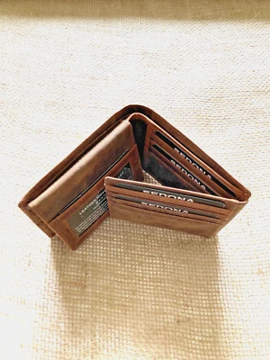 SEDONA Buffalo Leather bifold wallet, 16 card slots, 2 id windows - Image 1 of 4
