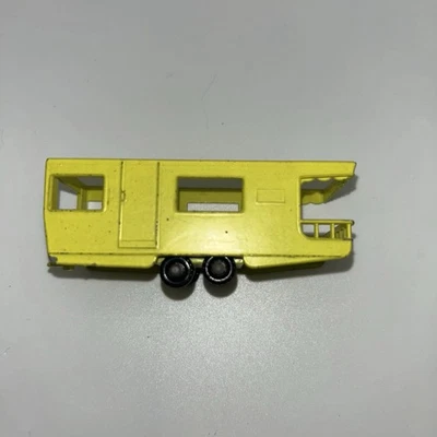 Remolque vintage Matchbox serie #23 caravana amarillo falta techo Foto 1 de 4
