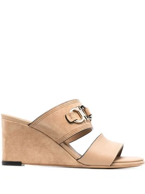 Mules de cuña de gamuza Ferragamo Chaim 75 mm Foto 1 de 4