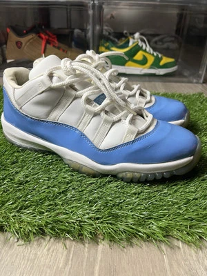Nike Air Jordan XI 11 2001 retro bajas blancas Columbia azul Space Jams talla 11 Foto 1 de 4