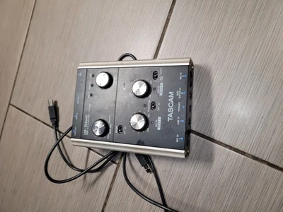 Tascam US-122MKII Analog Recording Interface MIDI USB 2.0 for parts/repair as is - Image 1 of 4