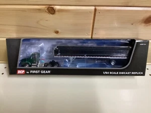 1:64 Green Kenworth T880 Day Cab Wilson Patriot spread axel belt trailer- DCP - Picture 1 of 3