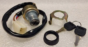 Kawasaki KZ900 Z1 KZ1000 KZ650 KZ750 Ignition Switch with Keys - Picture 1 of 2