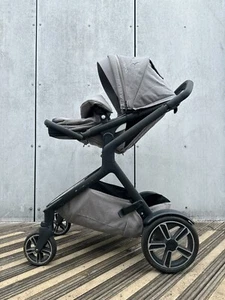 Nuna Demi Grow Pram - Collapsible and easy storage. Includes raincover & manual - Picture 1 of 5