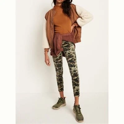 NWT Pilcro High Rise Button Fly Skinny Corduroy Camo Print Pants Anthropologie - Image 1 of 4