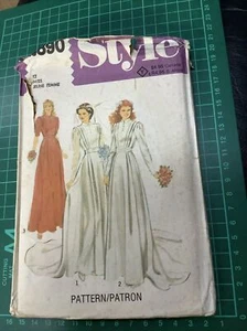 VINTAGE 1979 STYLE 2890 WEDDING 💒 DRESS PATTERN SIZE 12/34" - Picture 1 of 3