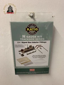 Ratio 224 Signal Box Interior Kit - N Gauge - Picture 1 of 1