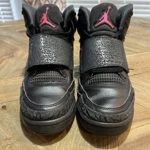 Air Jordan Son of Mars Hyper Pink Boys Girls Kids Youth Sneakers Shoes Size 5Y - Picture 1 of 14
