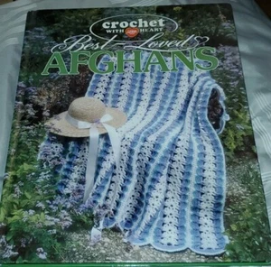 AA15 CROCHET WITH HEART 2000, BEST LOVED AFGHANS - 49 DESIGNS - Picture 1 of 12