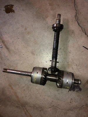 omc electric shift forward/reverse/pinion prop shaft & vertical shaft assembly - Image 1 of 4