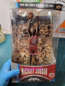 McFarlane Michael Jordan 1998 NBA Finals Winning Last Shot 8" Figure Used Box - Picture 1 of 6